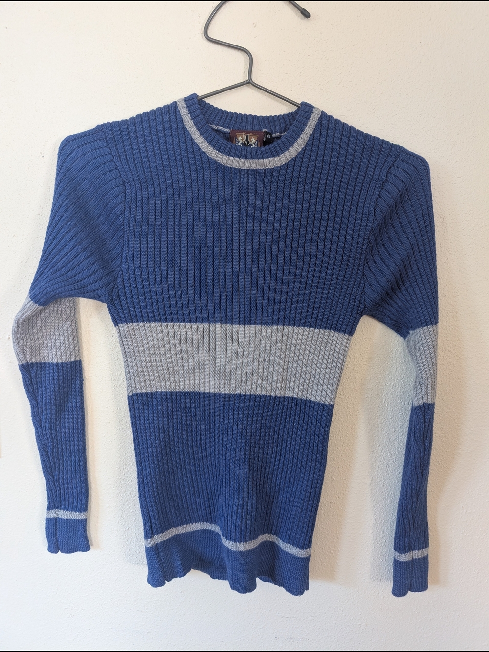 Women’s Ribbed Crewneck Sweater in Blue with Light Gray Stripe